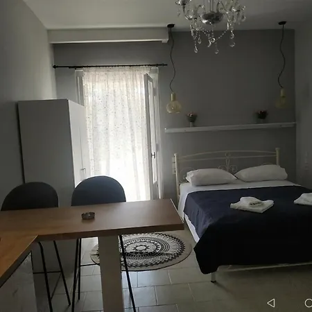 Elthimias2 Apartment Poros Town Exterior photo