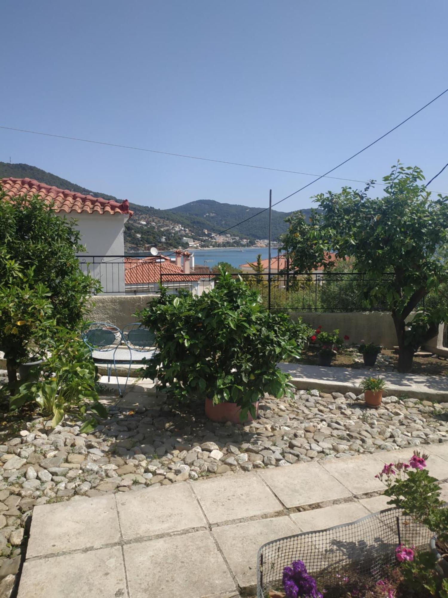 Elthimias2 * Poros Town